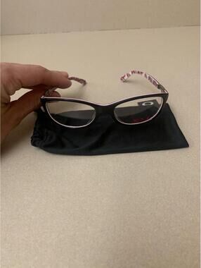 Oakley Rx downshift 52mm. Breast cancer